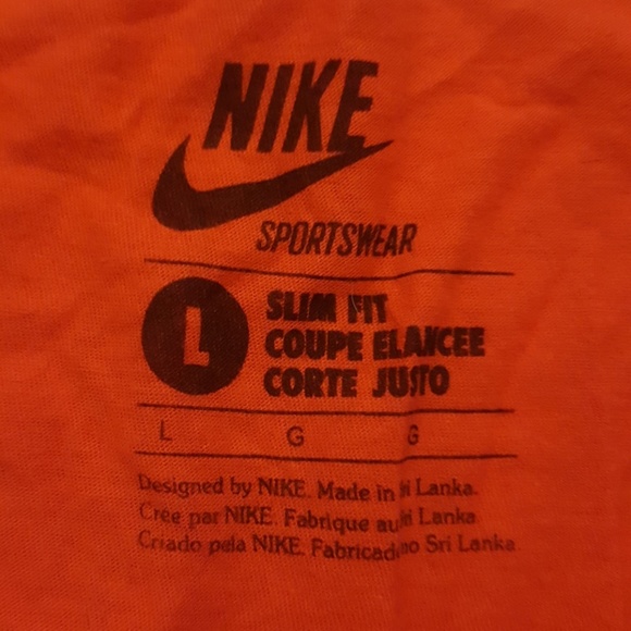 Orange Nike T-Shirt - Picture 2 of 3